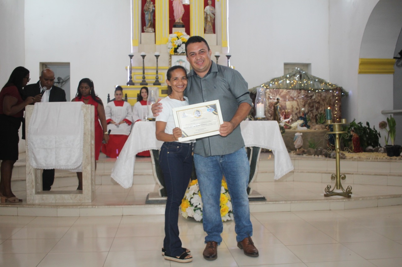 Prefeito João Luiz faz justiça e homenageia várias pessoas durante aniversário de Monsenhor Gil - Imagem 33