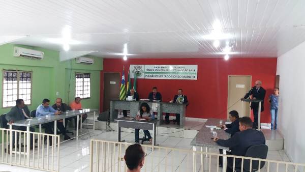 Prefeito participa da abertura dos trabalhos da Câmara municipal em Santo Inácio 