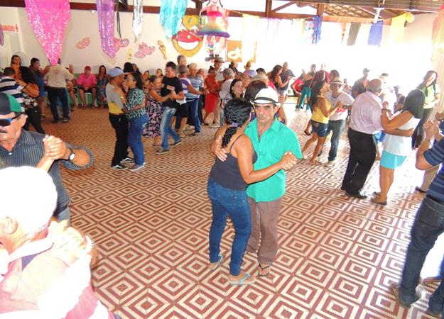 Prefeitura de Pedro II promove carnaval do idoso pelo Serviço de Convivência e Fortalecimento de Vínculos  - Imagem 7