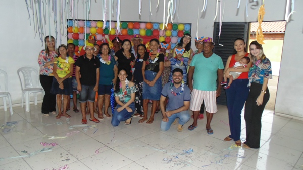 Idosos participam de matinê em Santo Inácio do Piauí