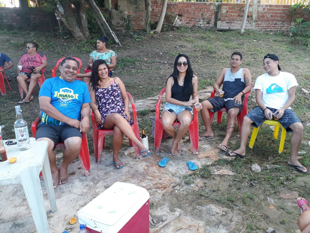 População aproveita às águas do Balneário Natal e faz à festa  - Imagem 6