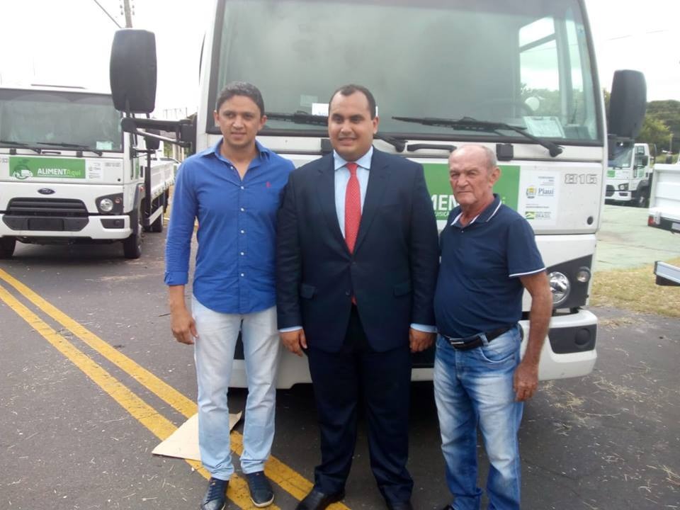 Caminhão dará suporte à produção agrícola familiar de Água Branca - Imagem 2