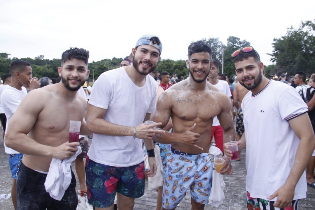 whatsapp-image-2019-03-02-at-19-25-4218