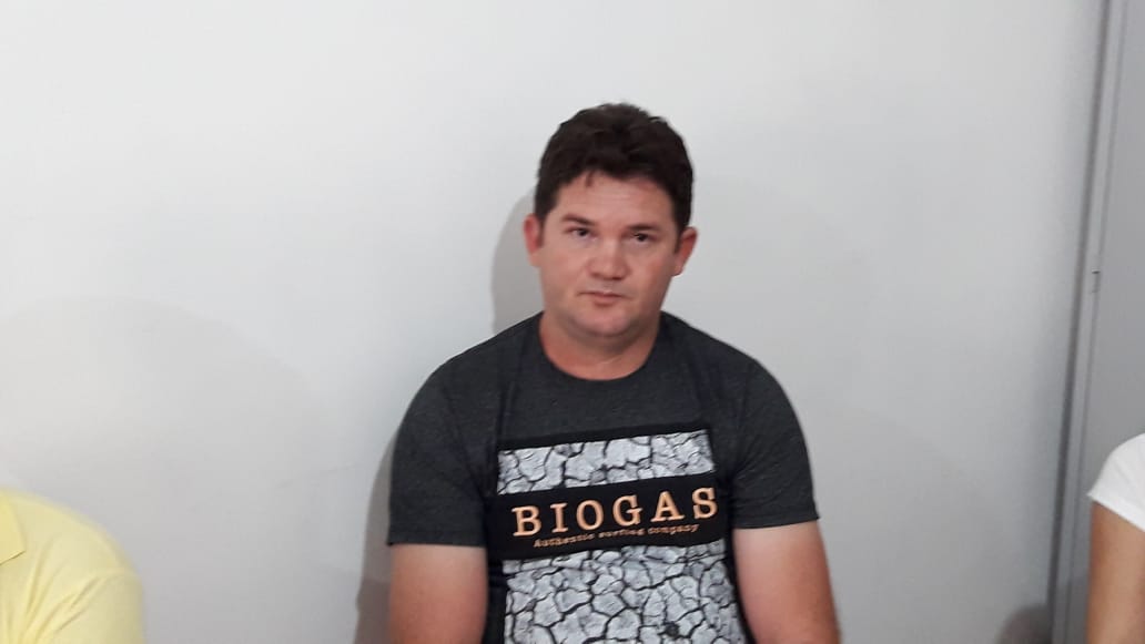 Prefeitura da posse a cinco novos celetistas em Dom Expedito Lopes - Imagem 5