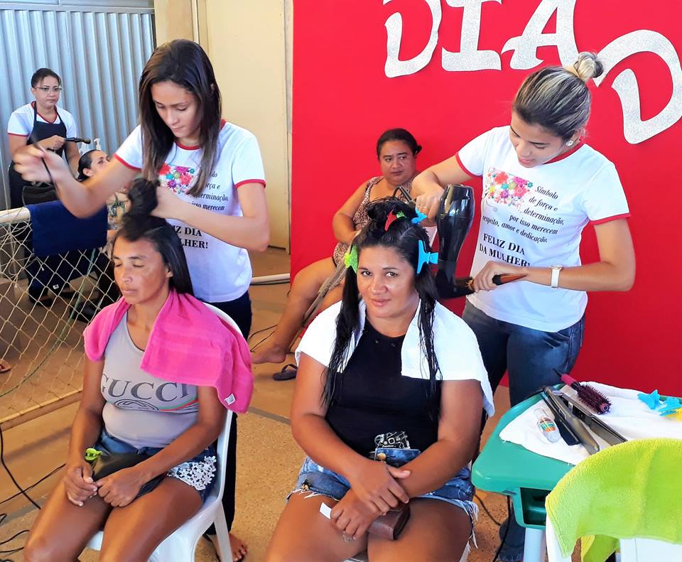 SMAS e CRAS de Joaquim Pires promovem o “Dia da Beleza” - Imagem 12