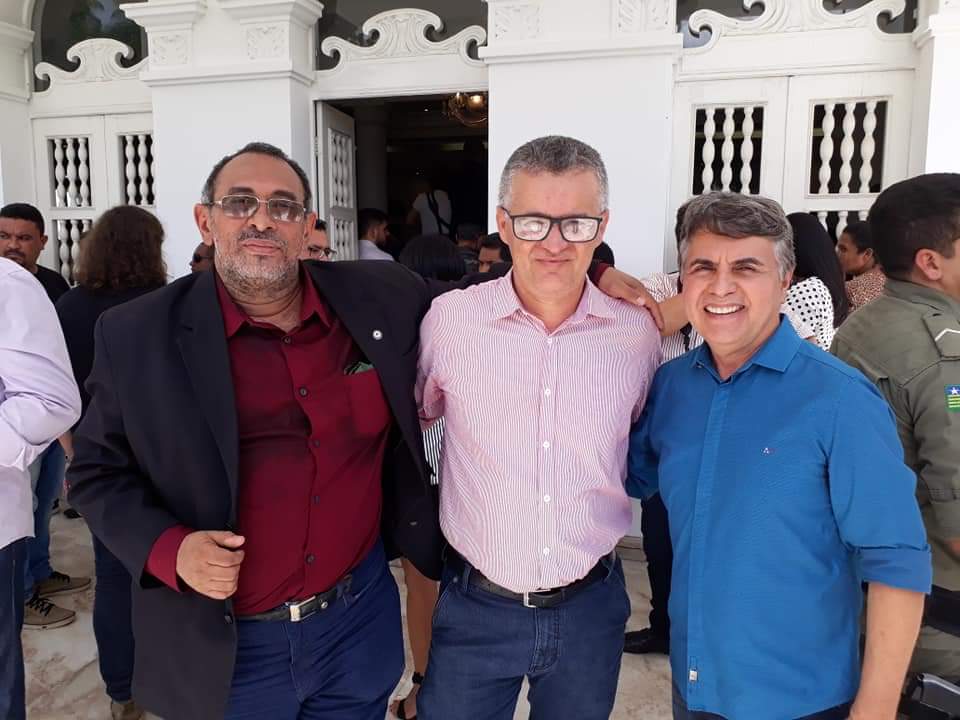 Prefeito João Luiz prestigia posse de novos secretários em Kanark - Imagem 2