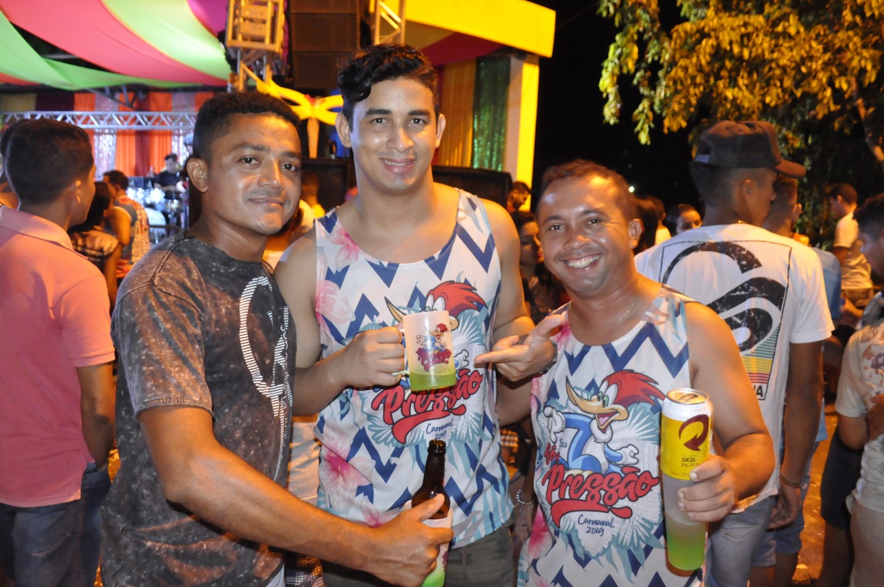 Segunda noite de um sucesso Carnaval em Monsenhor Gil  - Imagem 9