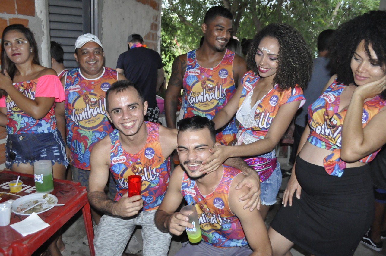 Prefeito João Luiz prestigia evento de bloco no Balneário Natal  - Imagem 18