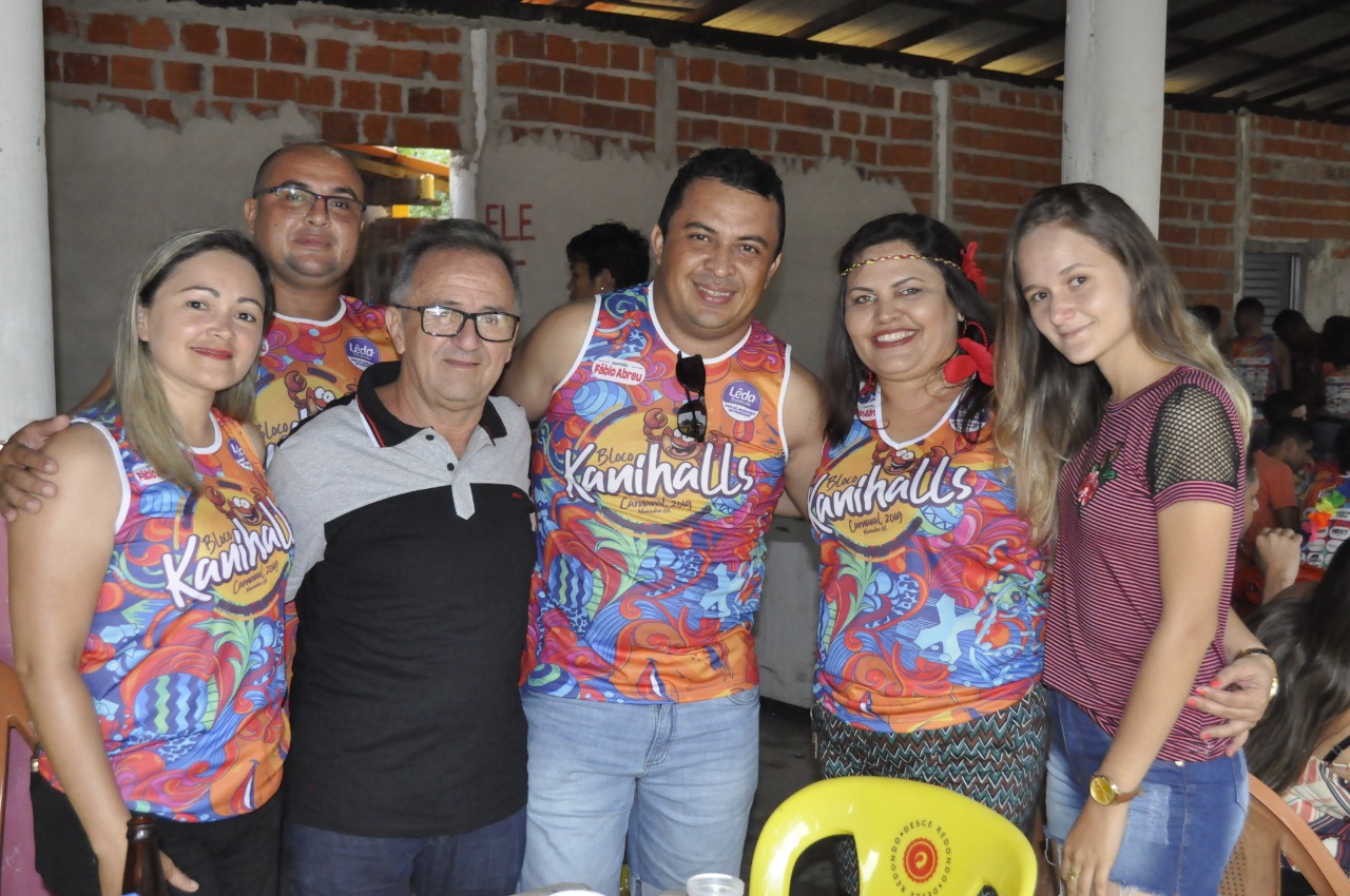 Prefeito João Luiz prestigia evento de bloco no Balneário Natal  - Imagem 8