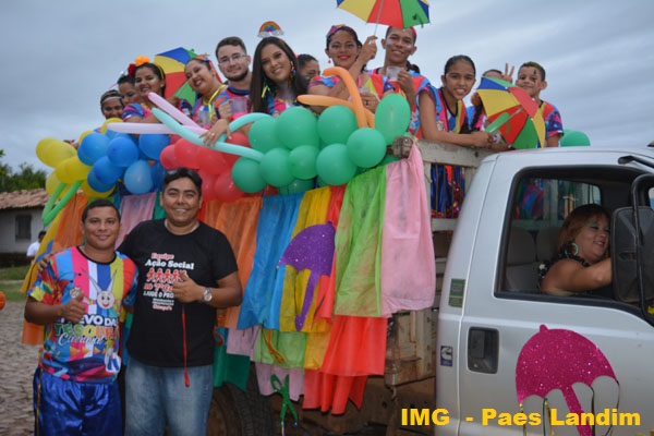Multidão participa da 7ª edição do Corso de N. S. dos Remédios - Imagem 10
