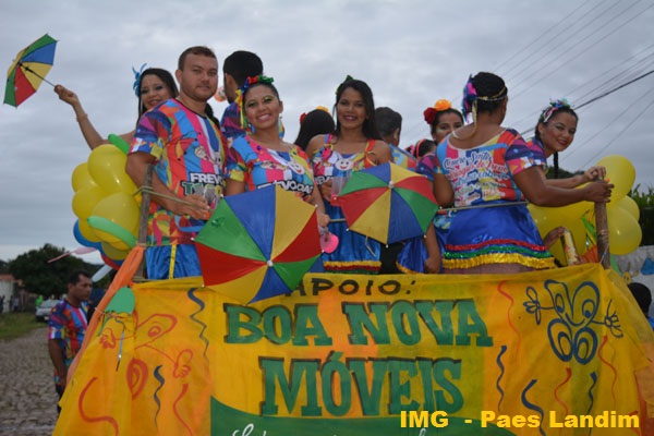 Multidão participa da 7ª edição do Corso de N. S. dos Remédios - Imagem 8