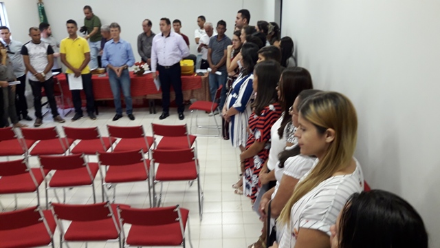 Servidores aprovados em Teste Seletivo de Dom Expedito Lopes são empossados - Imagem 63