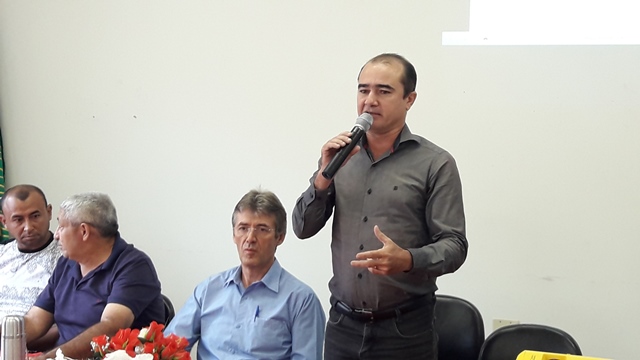 Servidores aprovados em Teste Seletivo de Dom Expedito Lopes são empossados - Imagem 12