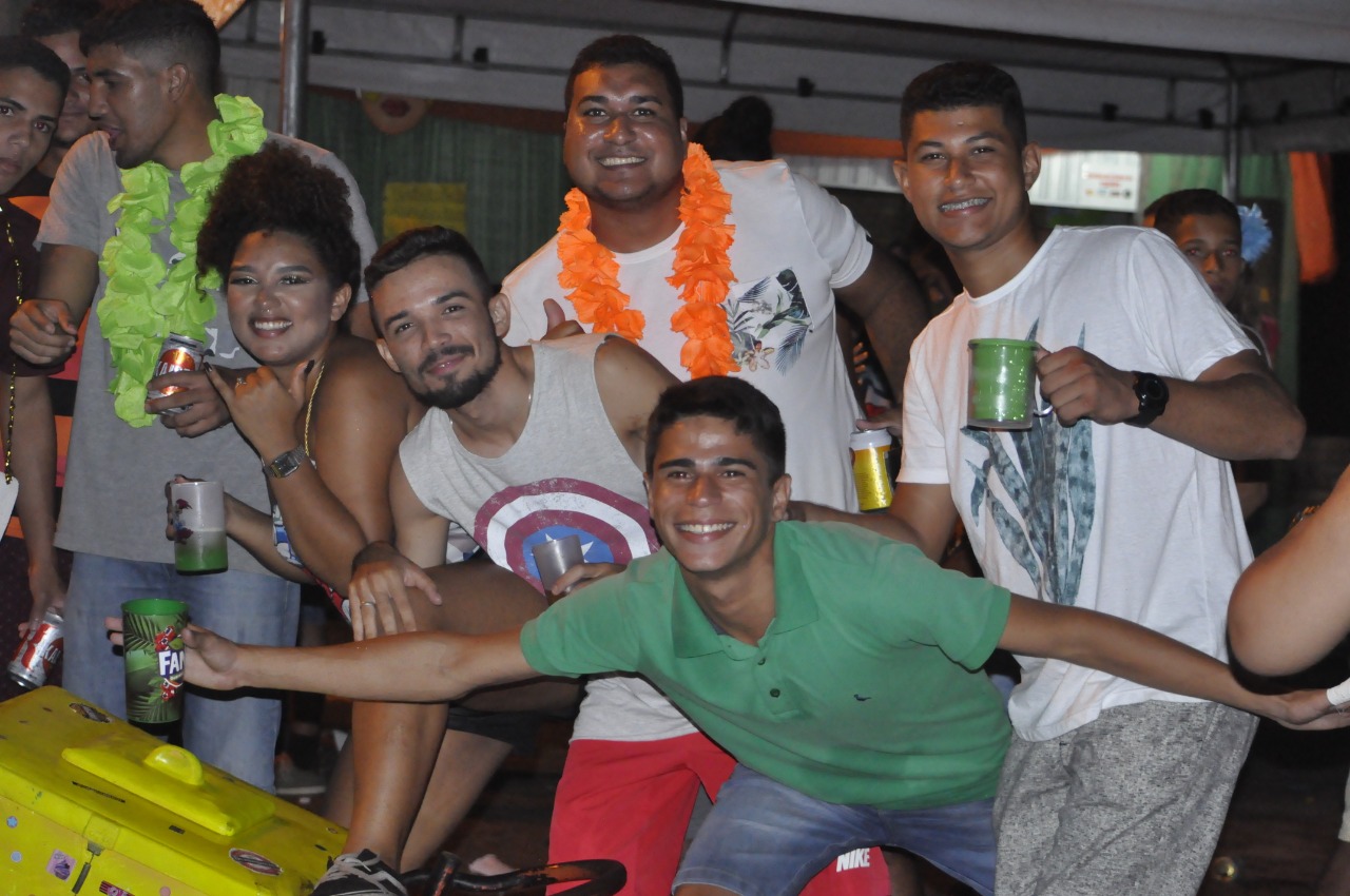 Prefeito João Luiz festeja um Carnaval da paz e da alegria - Imagem 10