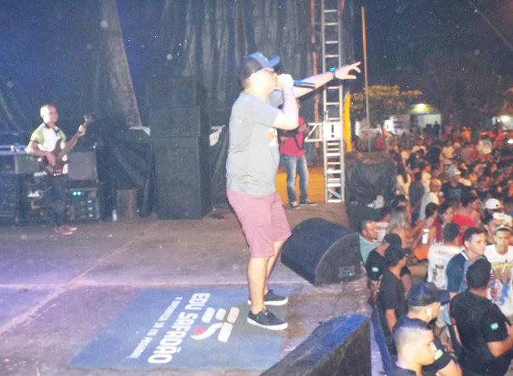 Público lota e se despede do carnaval 2019 ao som de Amor a 1000 e Edu Safadão  - Imagem 29