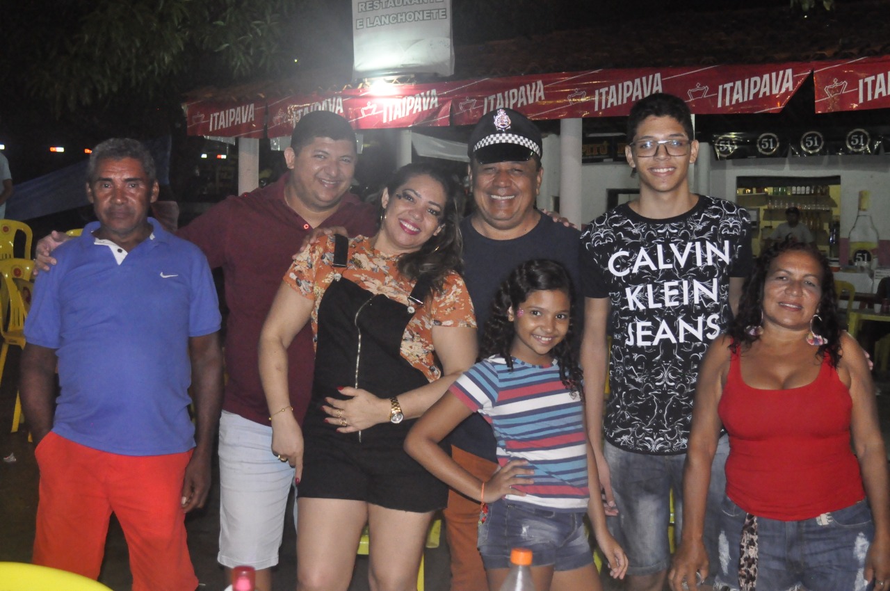 Prefeito João Luiz festeja um Carnaval da paz e da alegria - Imagem 12