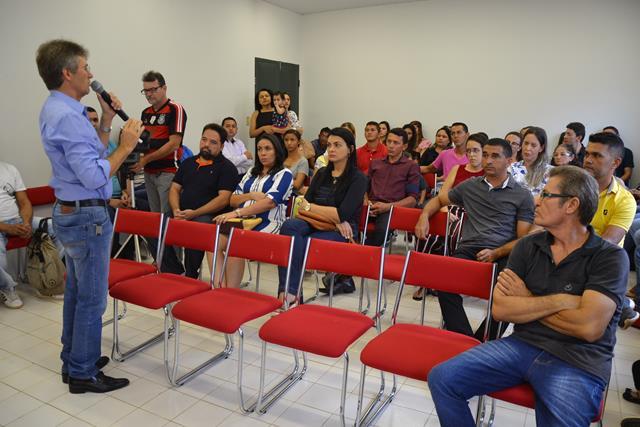 Servidores aprovados em Teste Seletivo de Dom Expedito Lopes são empossados - Imagem 71