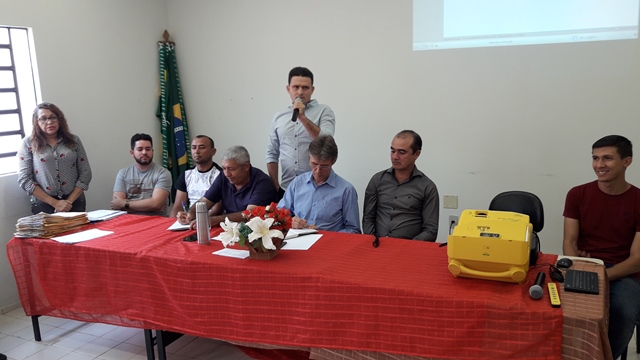 Servidores aprovados em Teste Seletivo de Dom Expedito Lopes são empossados - Imagem 15