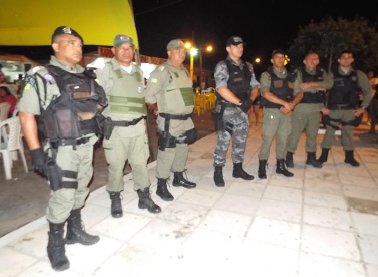 Público lota e se despede do carnaval 2019 ao som de Amor a 1000 e Edu Safadão  - Imagem 9