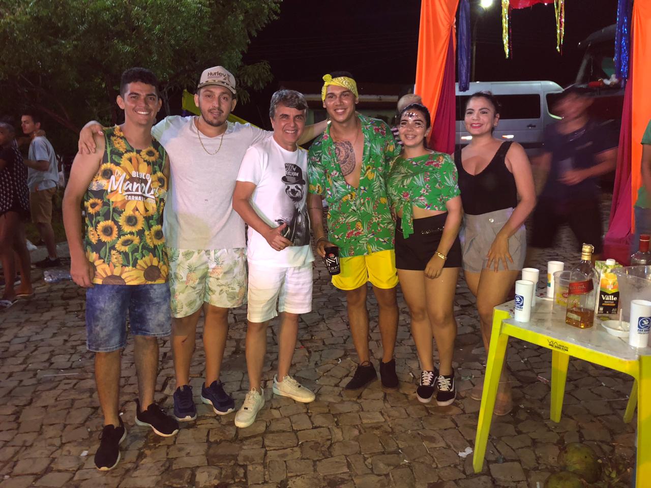Prefeito João Luiz festeja um Carnaval da paz e da alegria - Imagem 2