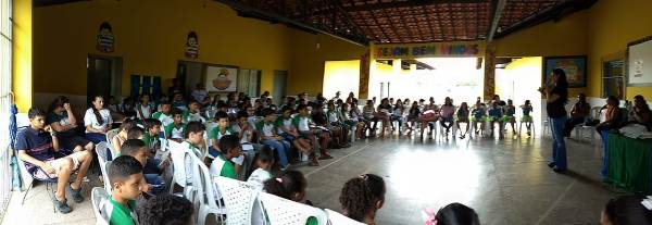 Alunos da rede municipal de ensino participam de palestra sobre a cidade de Santo Inácio  - Imagem 21