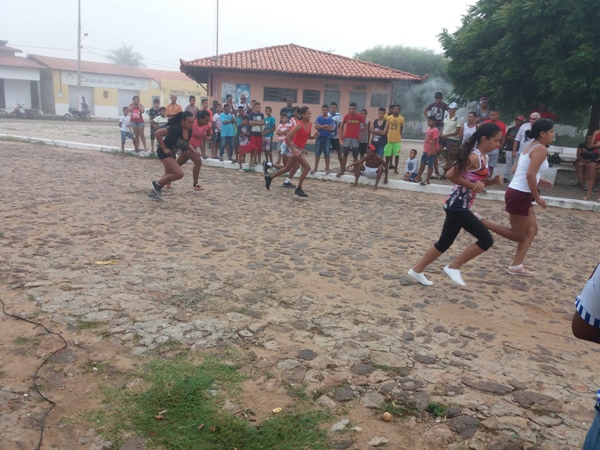 Torneios e jogo marcam segundo de programação em Santo Inácio do Piauí - Imagem 10