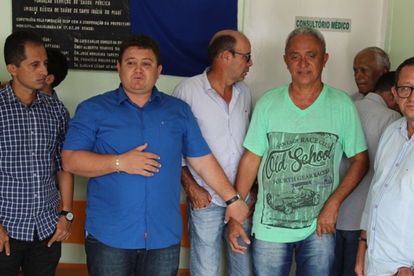 Prefeito entrega obras em Santo Inácio durante aniversário da cidade - Imagem 42