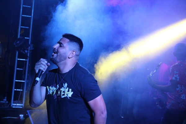 Show com Zé Cantor encerra programação de aniversário de Santo Inácio do Piauí - Imagem 14