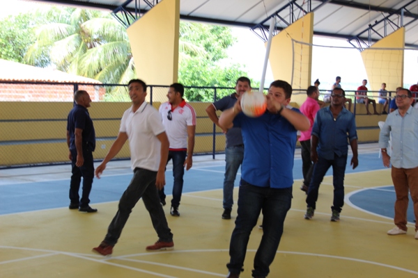 Prefeito entrega obras em Santo Inácio durante aniversário da cidade - Imagem 61