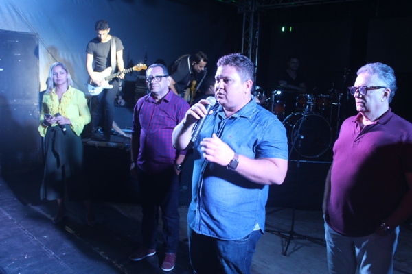 Show com Zé Cantor encerra programação de aniversário de Santo Inácio do Piauí - Imagem 34