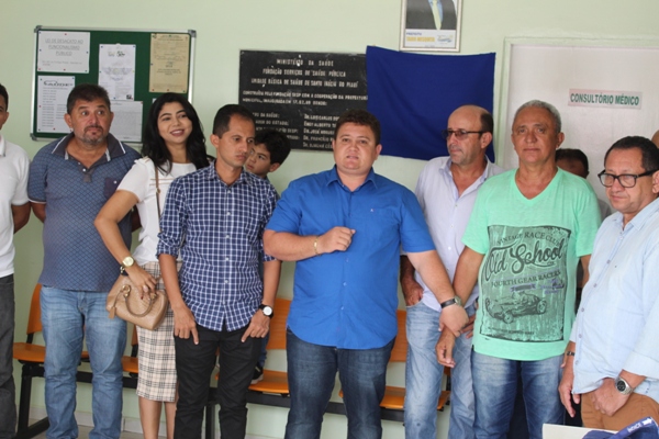 Prefeito entrega obras em Santo Inácio durante aniversário da cidade - Imagem 41