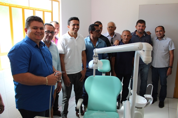 Prefeito entrega obras em Santo Inácio durante aniversário da cidade - Imagem 10