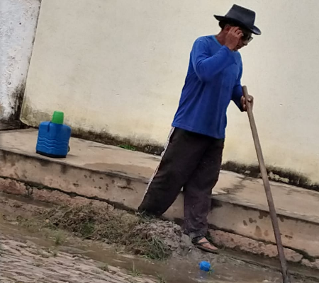 Profissionais da Prefeitura de Castelo são vistos sem EPIs