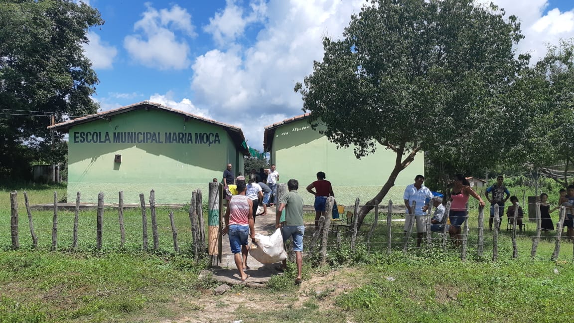 Prefeito faz entrega de pescado em todo município - Imagem 6