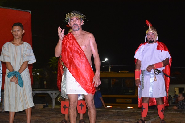 Via-Sacra: Paixão, Morte e Ressurreição de Jesus Cristo - Imagem 30