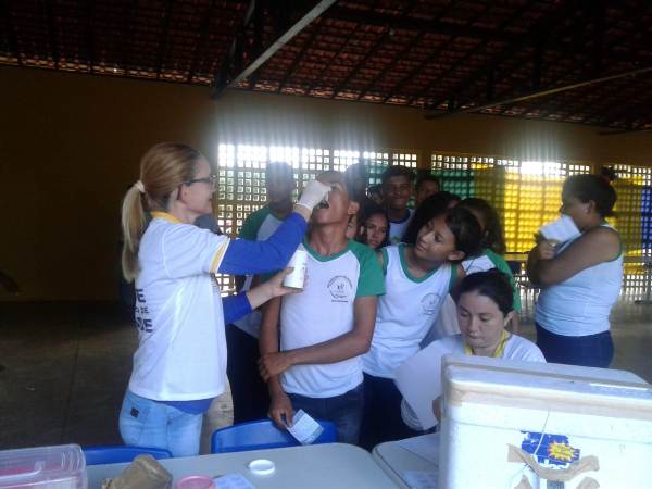 Secretaria de saúde realiza campanha de vacinação em escolas do município  - Imagem 3