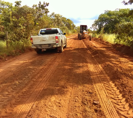 PMU investe em infraestrutura e recupera estradas na zona rural