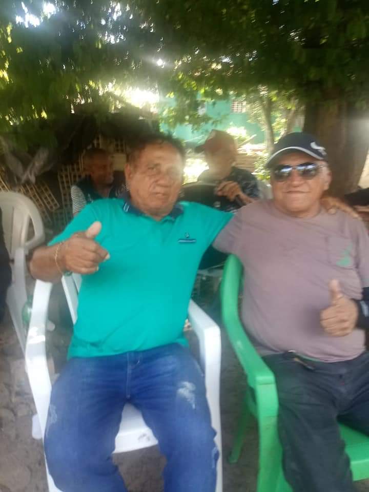 Prefeito João Luiz prestigia aniversário de tradicional sanfoneiro  - Imagem 11