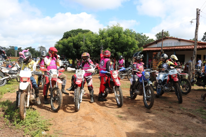 Trilha Papa-Léguas reuniu mais de 100 motoqueiros - Imagem 12