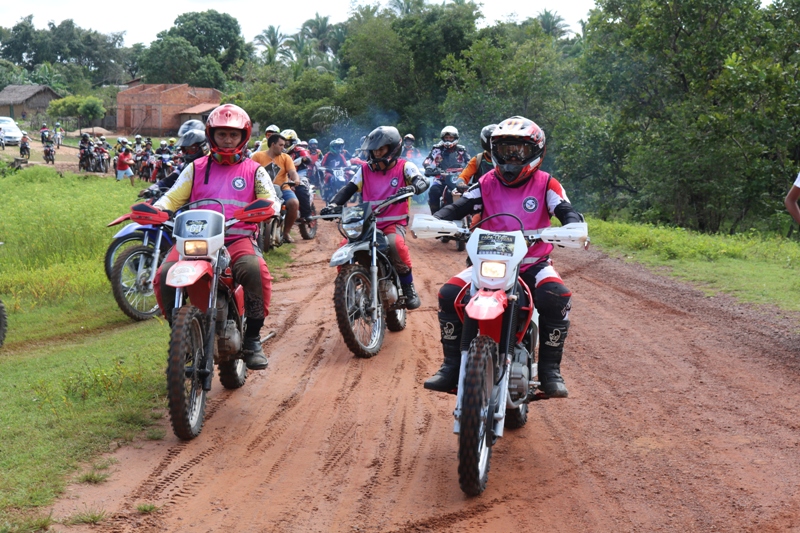 Trilha Papa-Léguas reuniu mais de 100 motoqueiros 