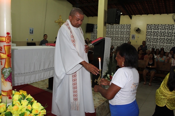Paróquia realiza missa de envio da imagem da sagrada família para peregrinação  - Imagem 24