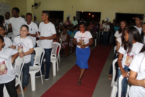 Paróquia realiza missa de envio da imagem da sagrada família para peregrinação  - Imagem 23