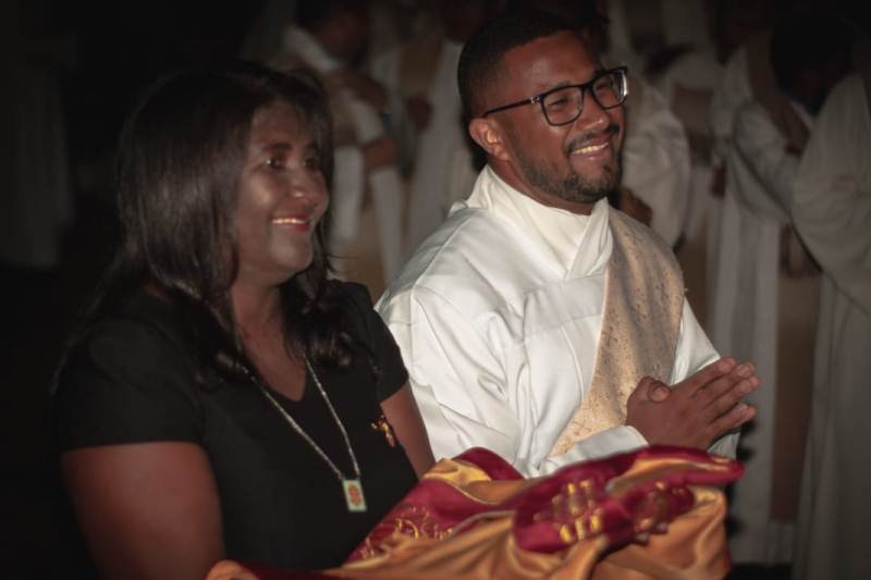 Bênção e emoção marcam a Ordenação do 5º Padre filho de Redenção do Gurguéia  - Imagem 1
