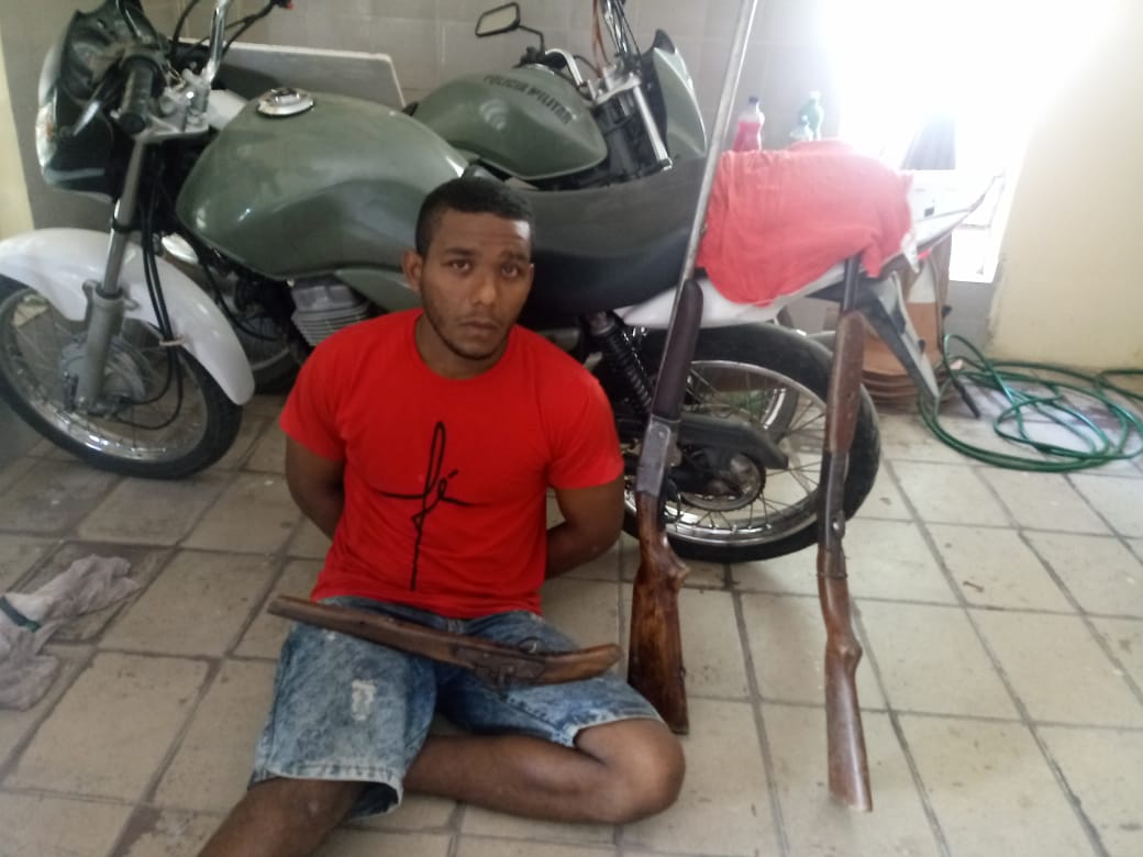 Carro tomado de assalto em Teresina é encontrado em Monsenhor Gil  - Imagem 3