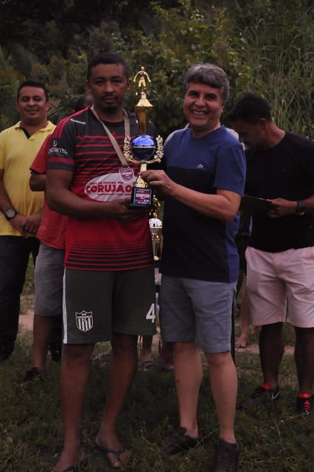 Campeonatos de futebol recebem apoio do prefeito João Luiz  - Imagem 1
