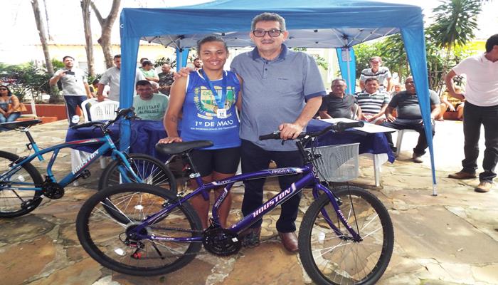 1º de maio é celebrado com comemorações esportivas e premiações aos competidores - Imagem 40