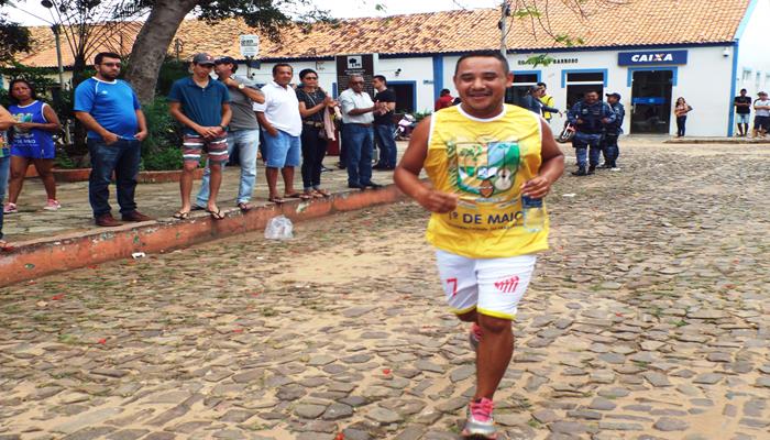 1º de maio é celebrado com comemorações esportivas e premiações aos competidores - Imagem 16