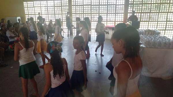 Educação municipal faz homenagem em comemoração ao dia das mães - Imagem 23