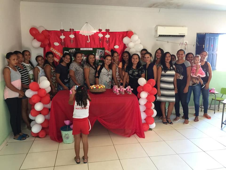 Educação municipal faz homenagem em comemoração ao dia das mães - Imagem 6
