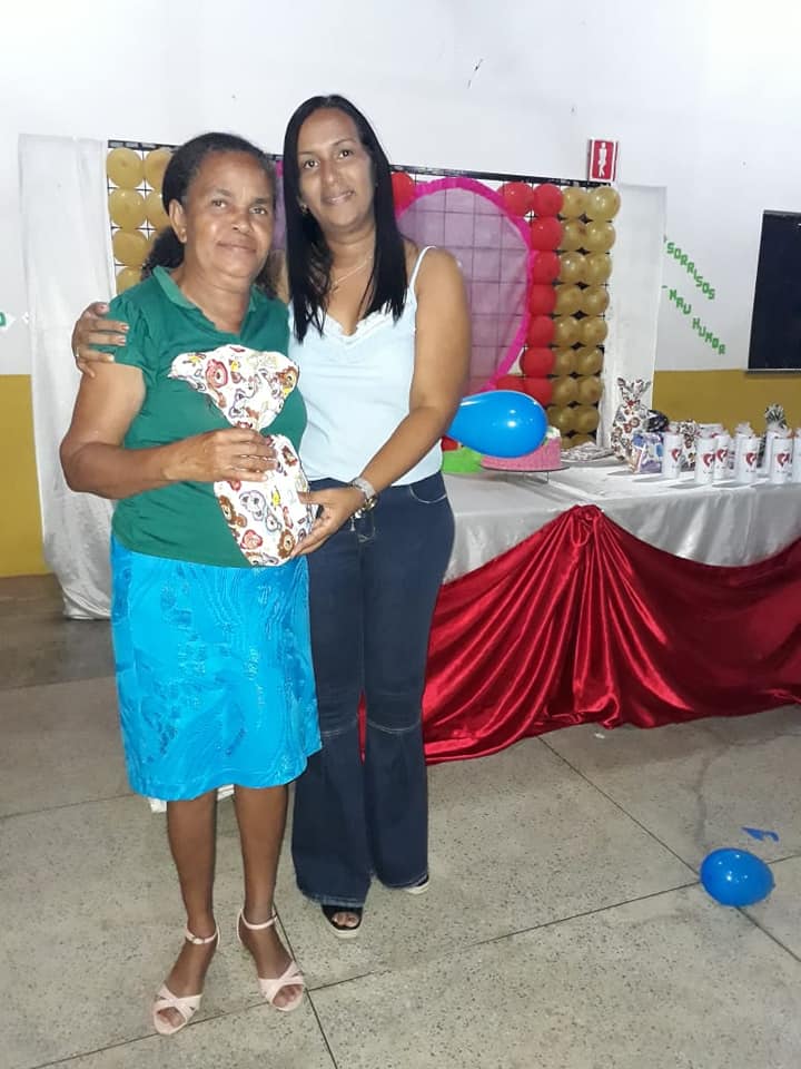 Educação municipal faz homenagem em comemoração ao dia das mães - Imagem 9